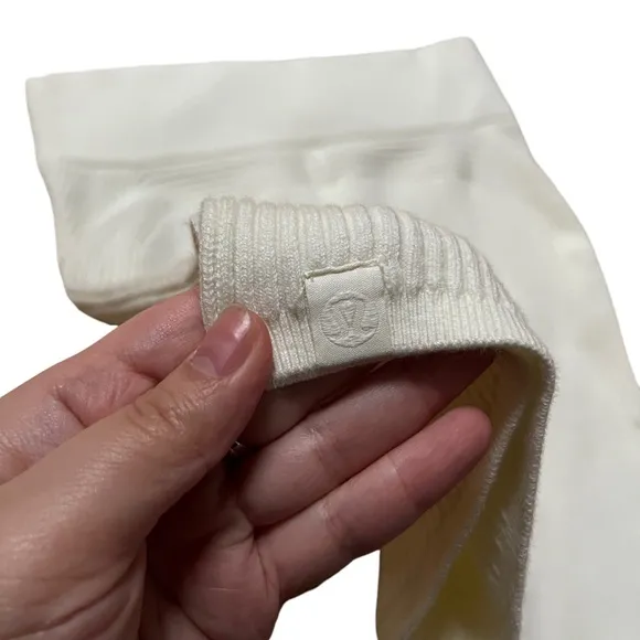 Lululemon Ribbed Knit High Rise Shorts 8&quot; Lemon Sorbet Size 6