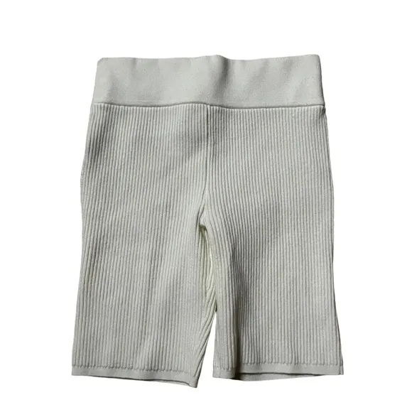 Lululemon Ribbed Knit High Rise Shorts 8&quot; Lemon Sorbet Size 6