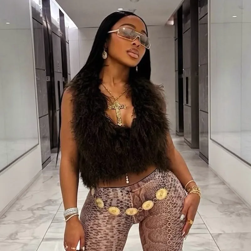 Luxurious Faux Fur Halter Neck Crop Top for Bold Statement Looks