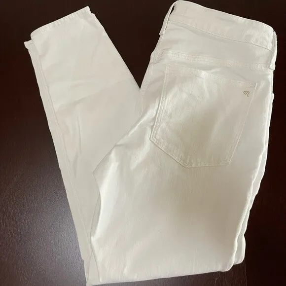 Madewell Plus Size 9&quot; Mid-Rise Skinny Crop Jeans in Pure White 14W