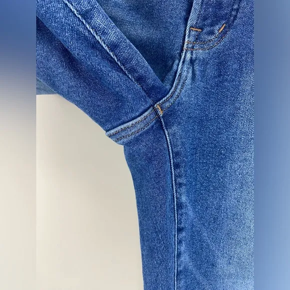 Madewell The Curvy Perfect Vintage Jean In Decatur Wash Size 25