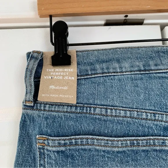 Madewell The Perfect Vintage Jean Mid Rise Straight Leg Crop Distressed Size 26