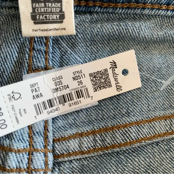 Madewell The Perfect Vintage Jean Mid Rise Straight Leg Crop Distressed Size 26