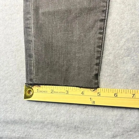 Madewell Women’s Curvy High Rise Skinny Charcoal Distressed Jeans NWT