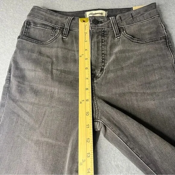 Madewell Women’s Curvy High Rise Skinny Charcoal Distressed Jeans NWT