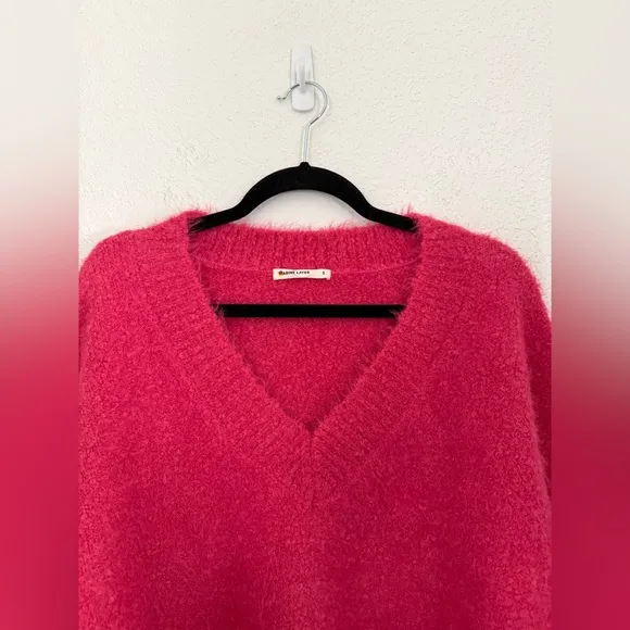 Marine Layer Teddy Eyelash V-Neck Wool Blend Sweater Raspberry Pink Size Small