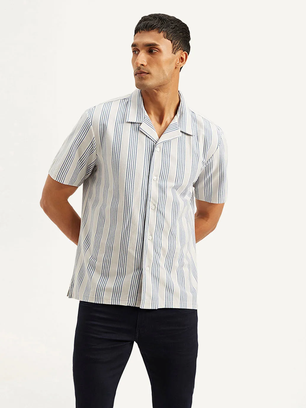 Men's Resort Collar Striped Relaxed Fit Camp Shirt