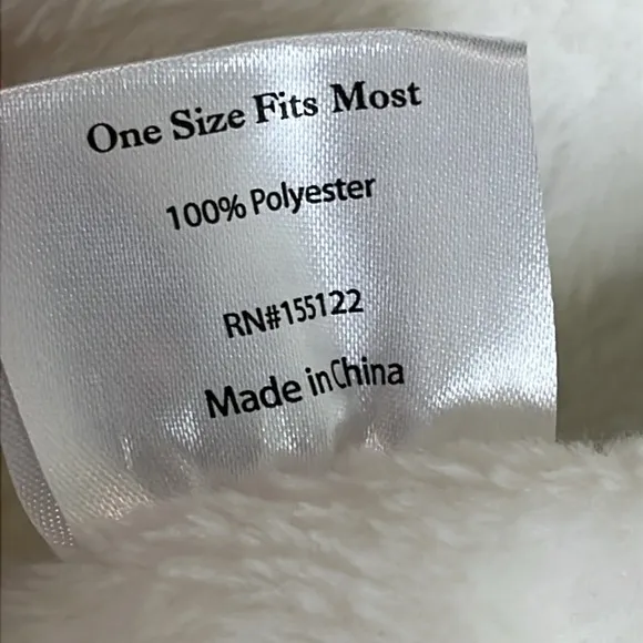 Montauk White super soft front pockets luxury tie waist robe, one size fits most