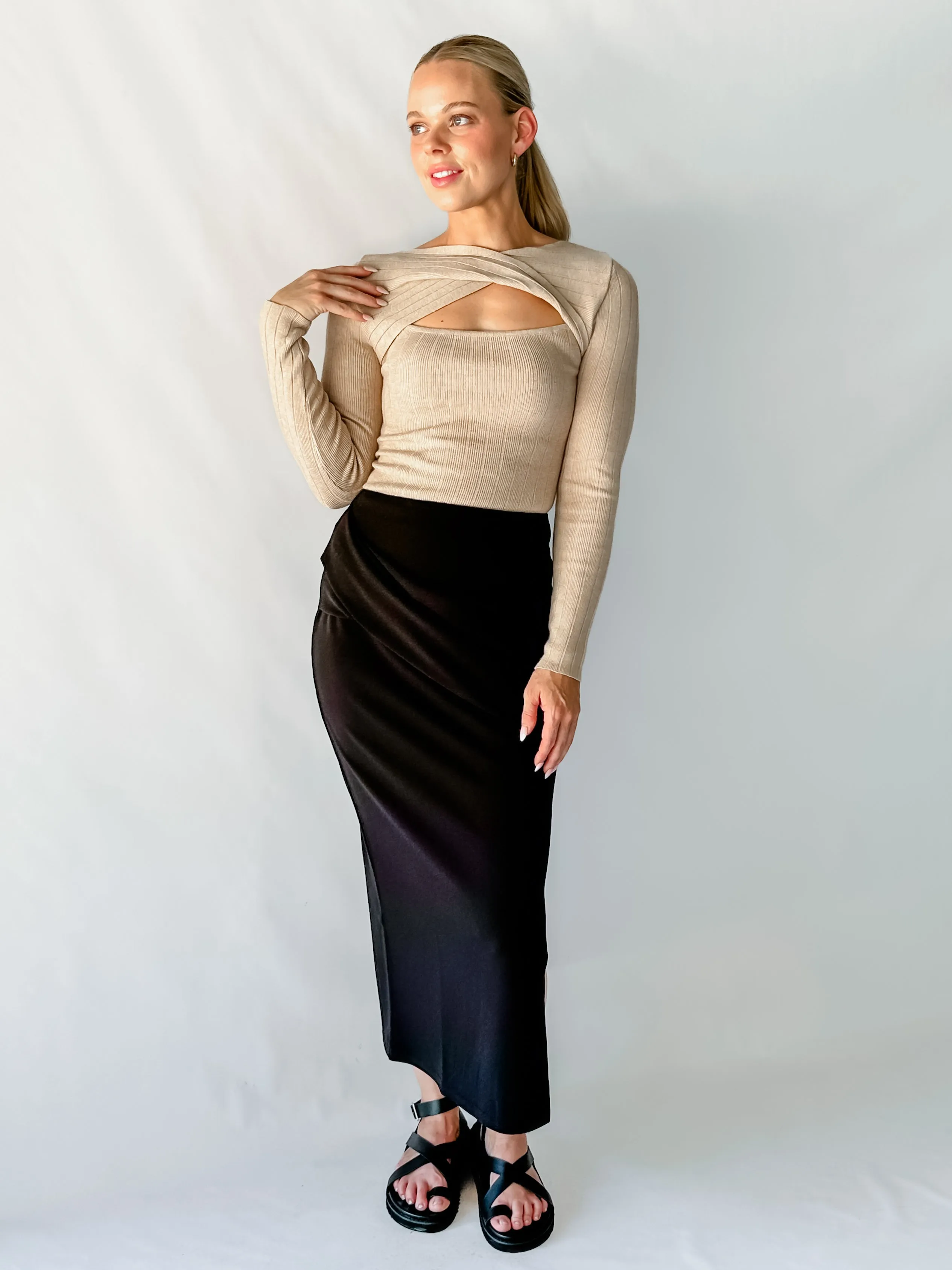 NICKI KNIT - BEIGE