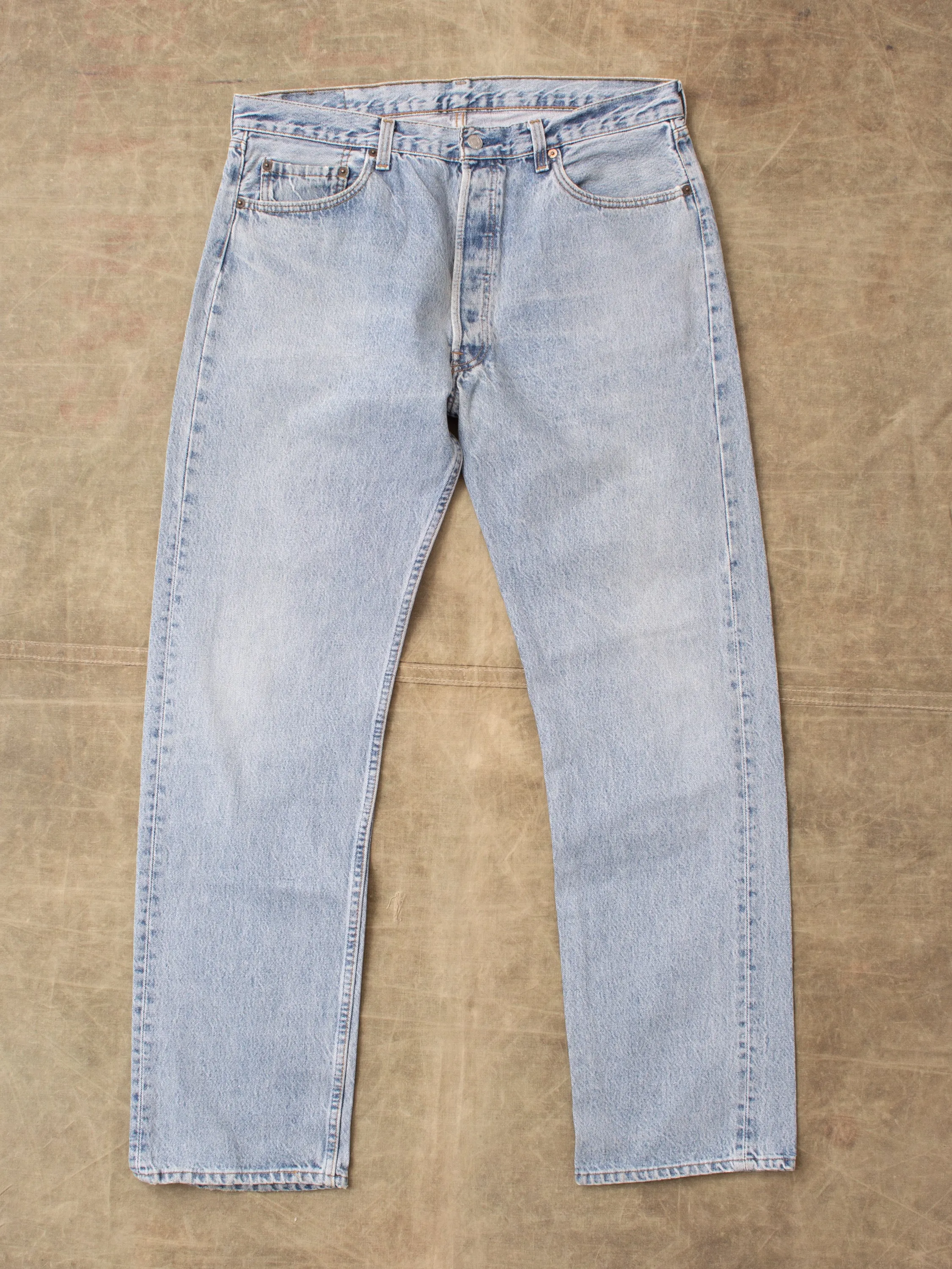 No. 4 Vintage 80/90's Made in USA Levi's 501 Jeans W38/L34