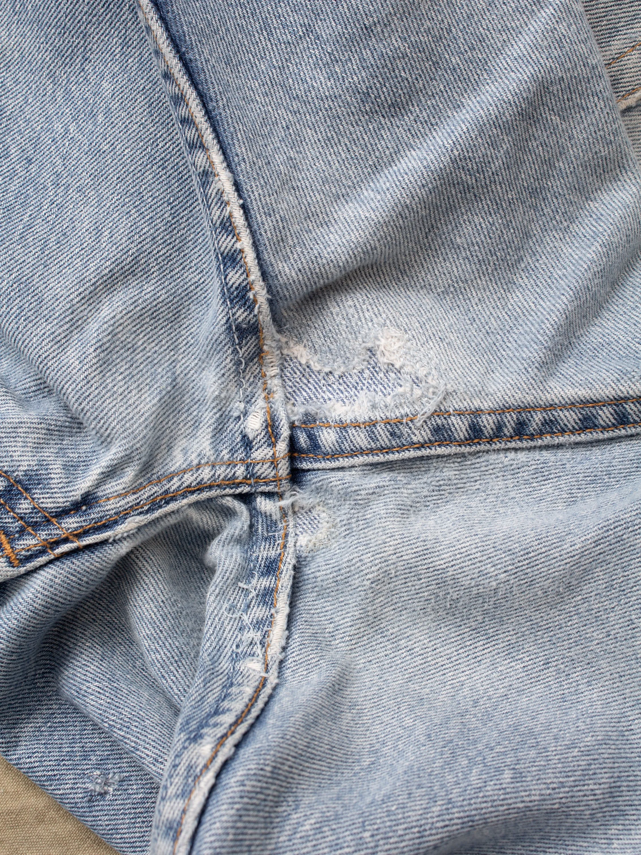 No. 47 Vintage 90's Made in USA Levi's 501 Jeans W38