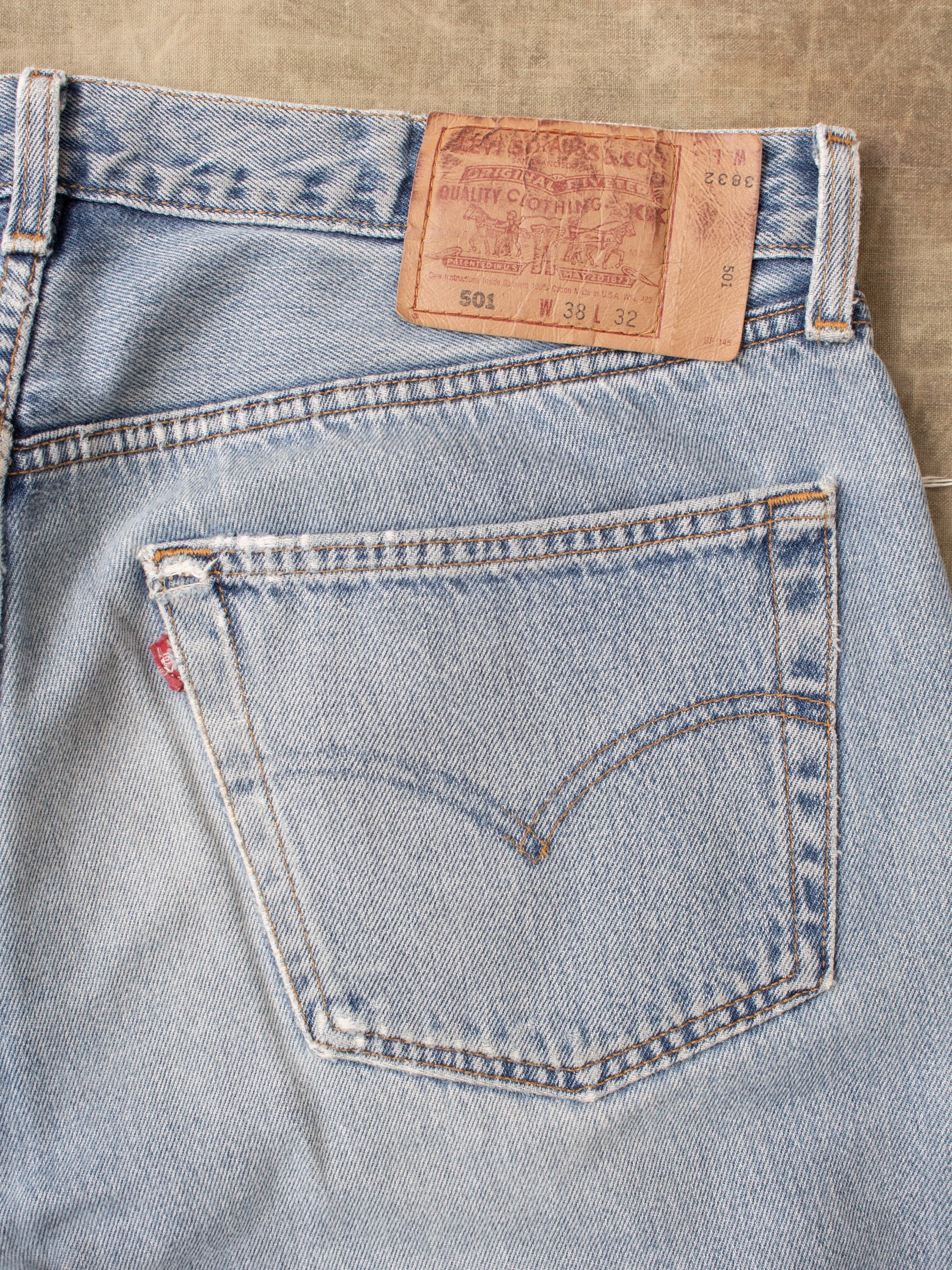 No. 47 Vintage 90's Made in USA Levi's 501 Jeans W38