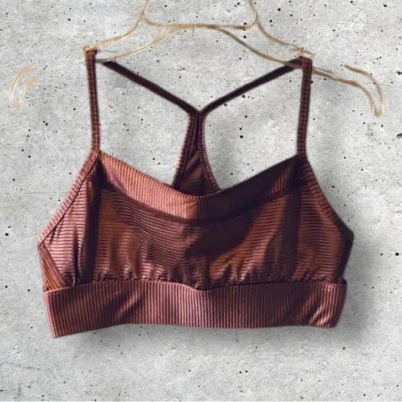 NWT Alala Raya Ribbed Sports Bra