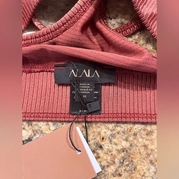 NWT Alala Raya Ribbed Sports Bra