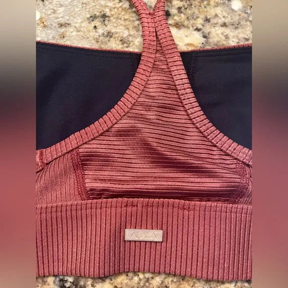NWT Alala Raya Ribbed Sports Bra