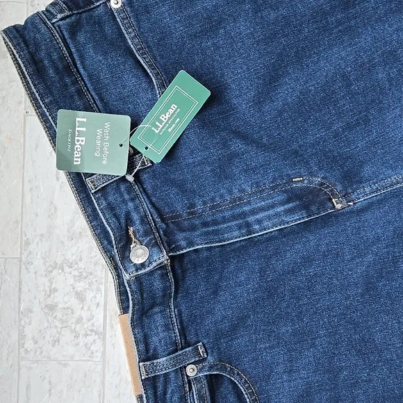 NWT L.L. Bean Boyfriend SIZE 16 High Rise Blue Women's Jeans
