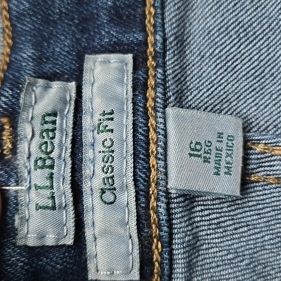 NWT L.L. Bean Boyfriend SIZE 16 High Rise Blue Women's Jeans