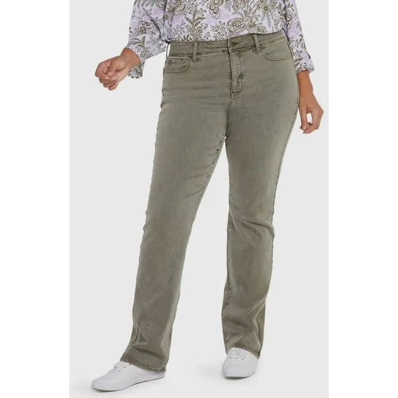 NWT Womens Plus Size 22W NYDJ Moss Green Marilyn Straight Leg Jeans NEW