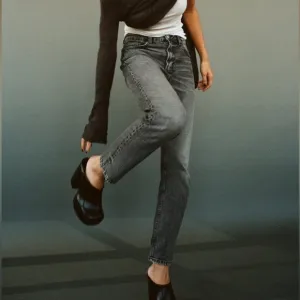 NWT Zara High Waist Mom Jeans in Anthracite Gray Sz 2