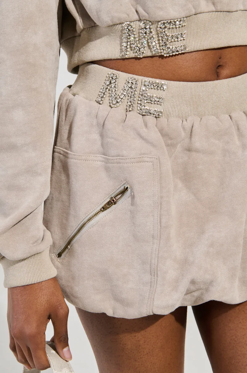 OFF-DUTY MINI SKIRT