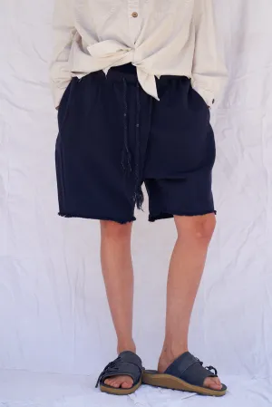 P57 Inakaya shorts in Navy