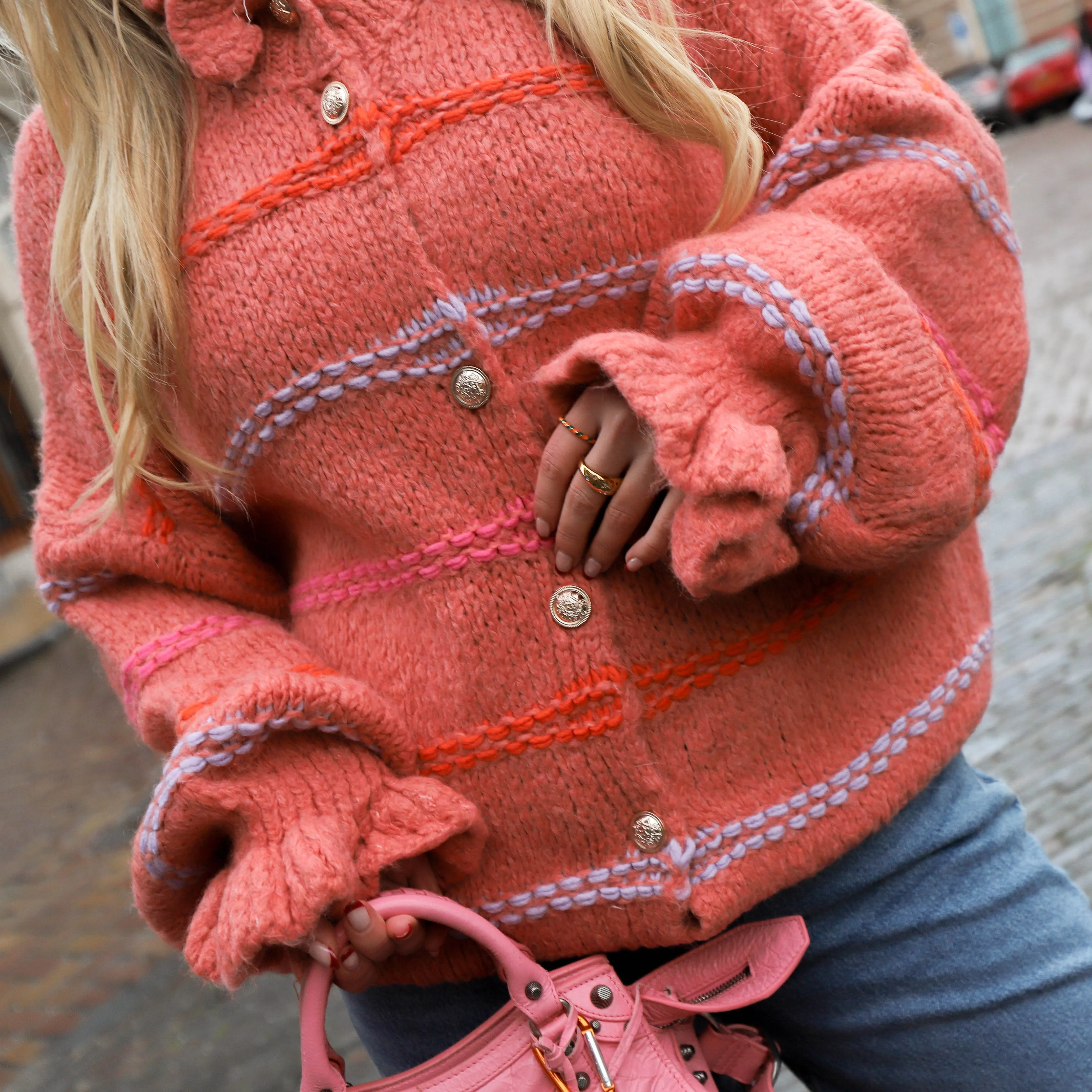 Pippa ruffle vest peach