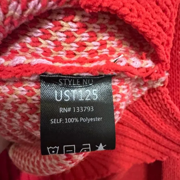 POL - Oversized Red sweater with Stars - size S - NWOT