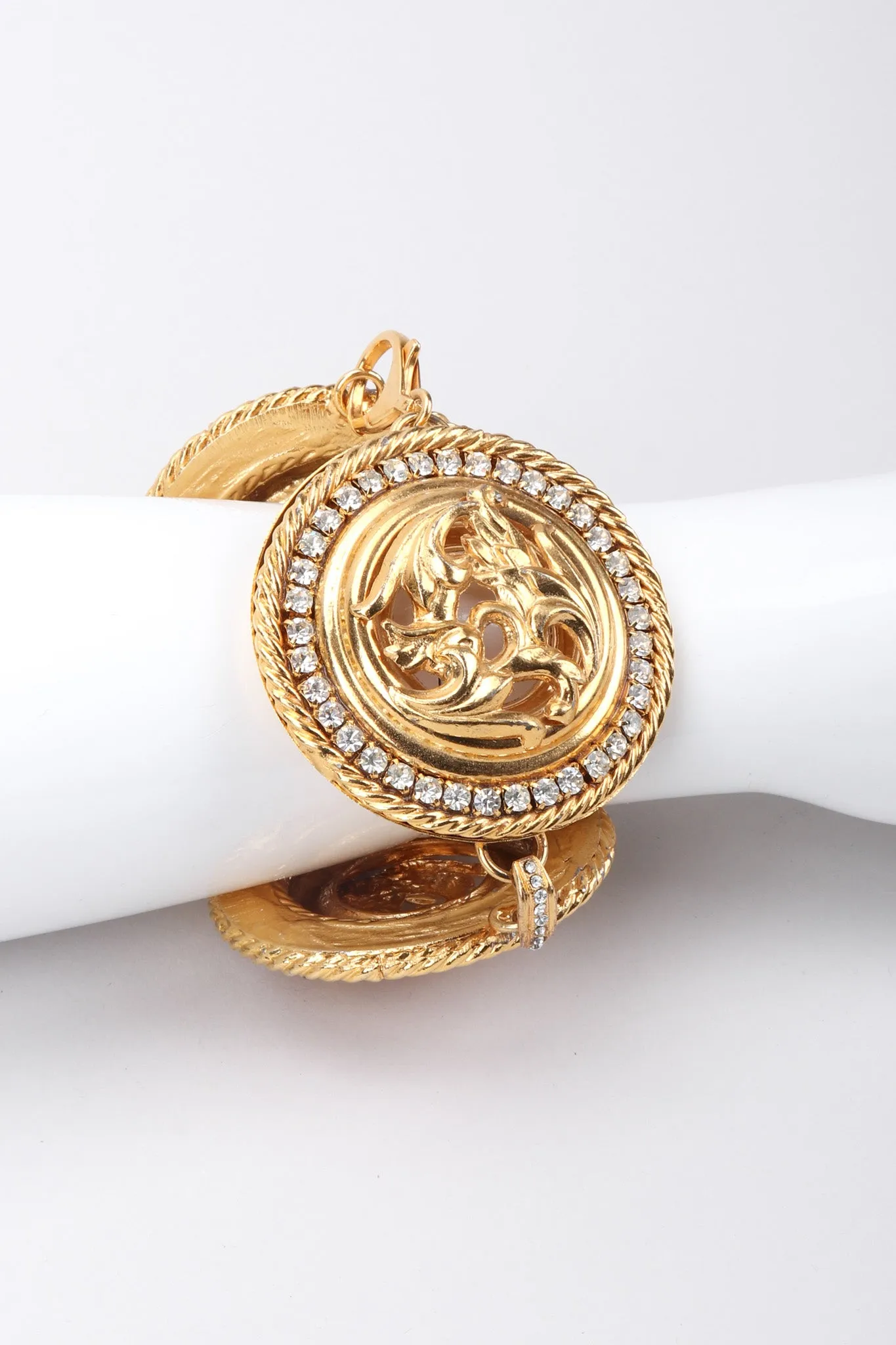 Round Metal Rhinestone Bracelet