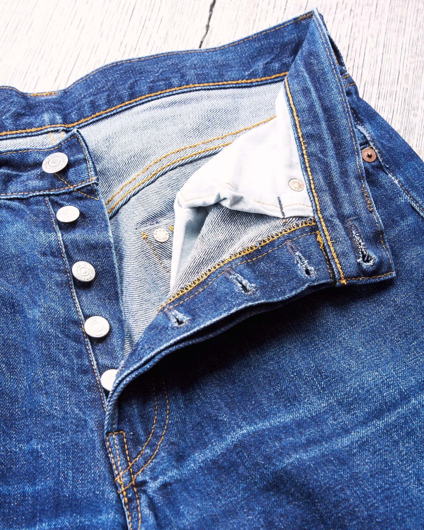Second Hand LVC Made in USA 1947 501XX Jeans W 33 / L 36