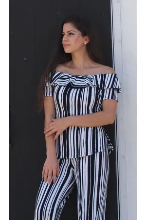 SIBEL Ruffled Neckline Off Shoulder Short Sleeves Textured Knit Top
