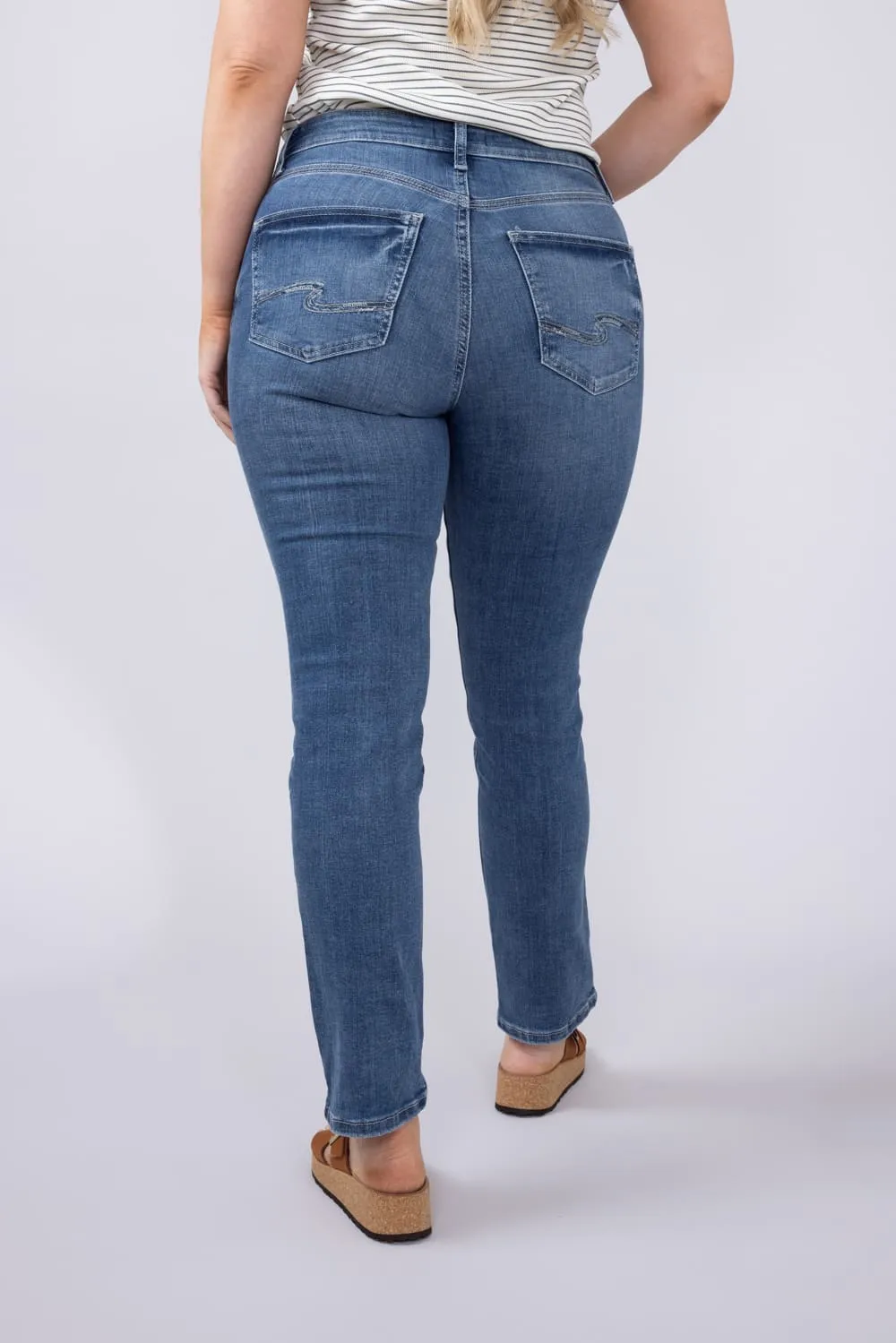 Silver Jeans Avery Straight High Rise Jeans for Women | L94443EAE286