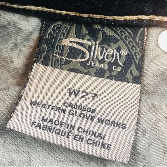 Silver Suki Bermuda Jeans Size 27