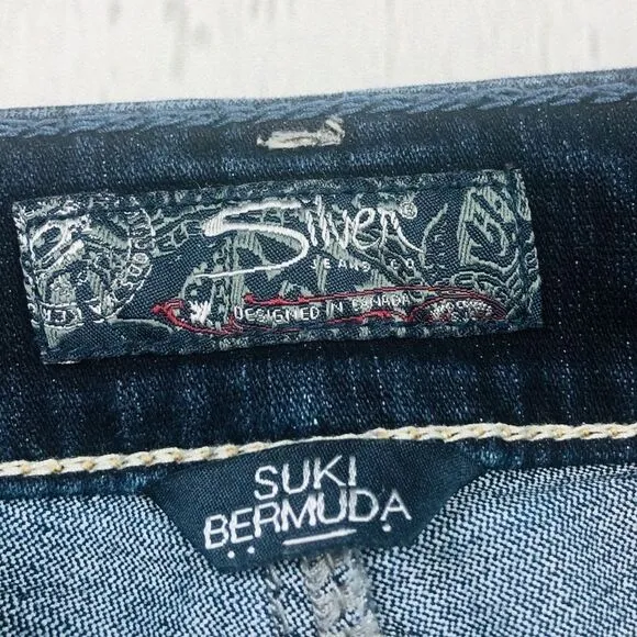 Silver Suki Bermuda Jeans Size 27