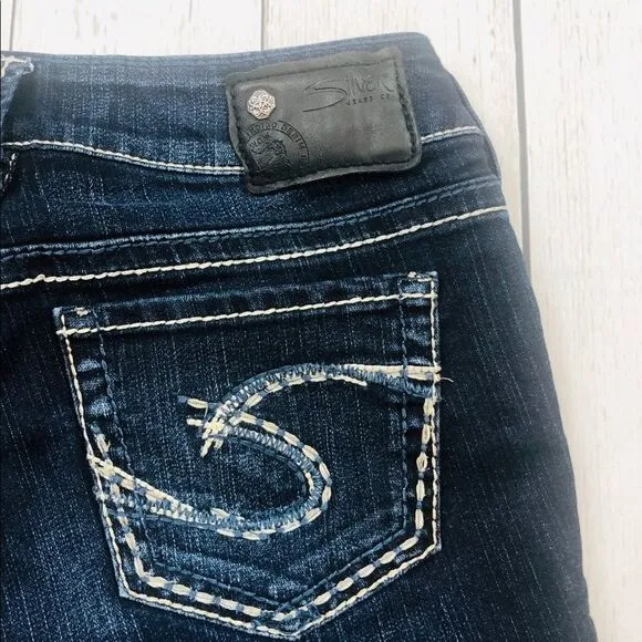 Silver Suki Bermuda Jeans Size 27