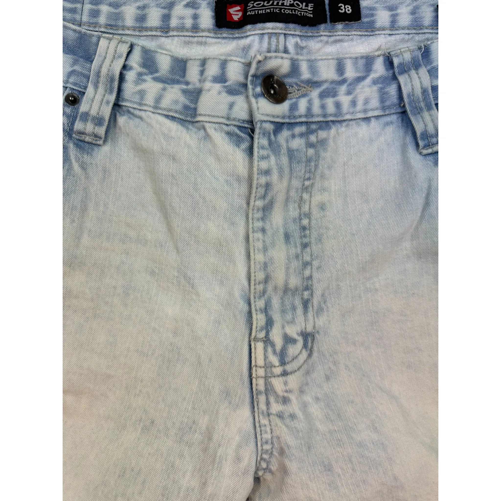 SOUTH POLE JEAN SHORTS - (SIZE 38)