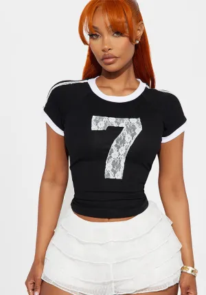 Sporty Chic Number Print Slim Fit Short Sleeve Tee