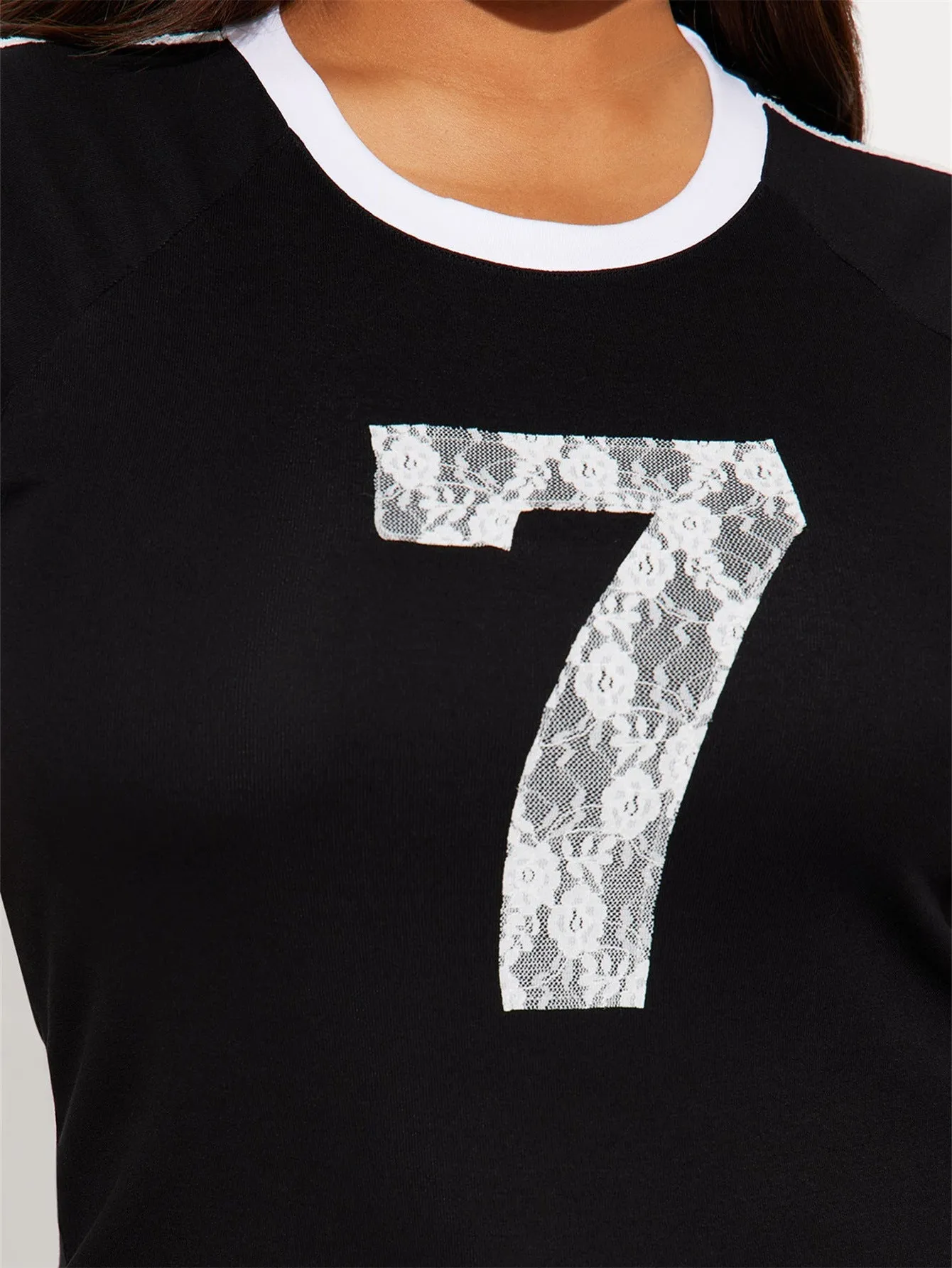 Sporty Chic Number Print Slim Fit Short Sleeve Tee
