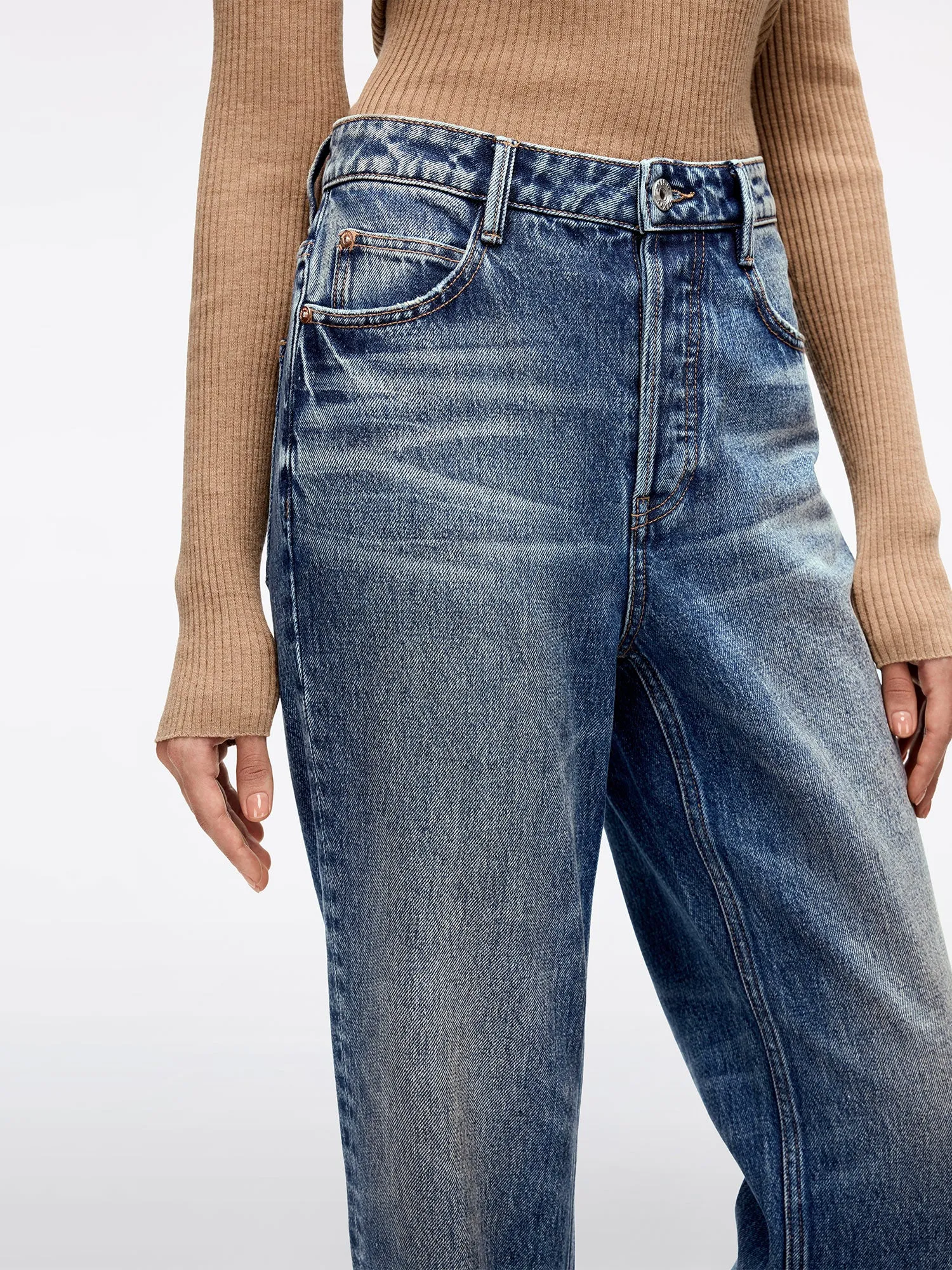 Straight Fit Jeans With Button