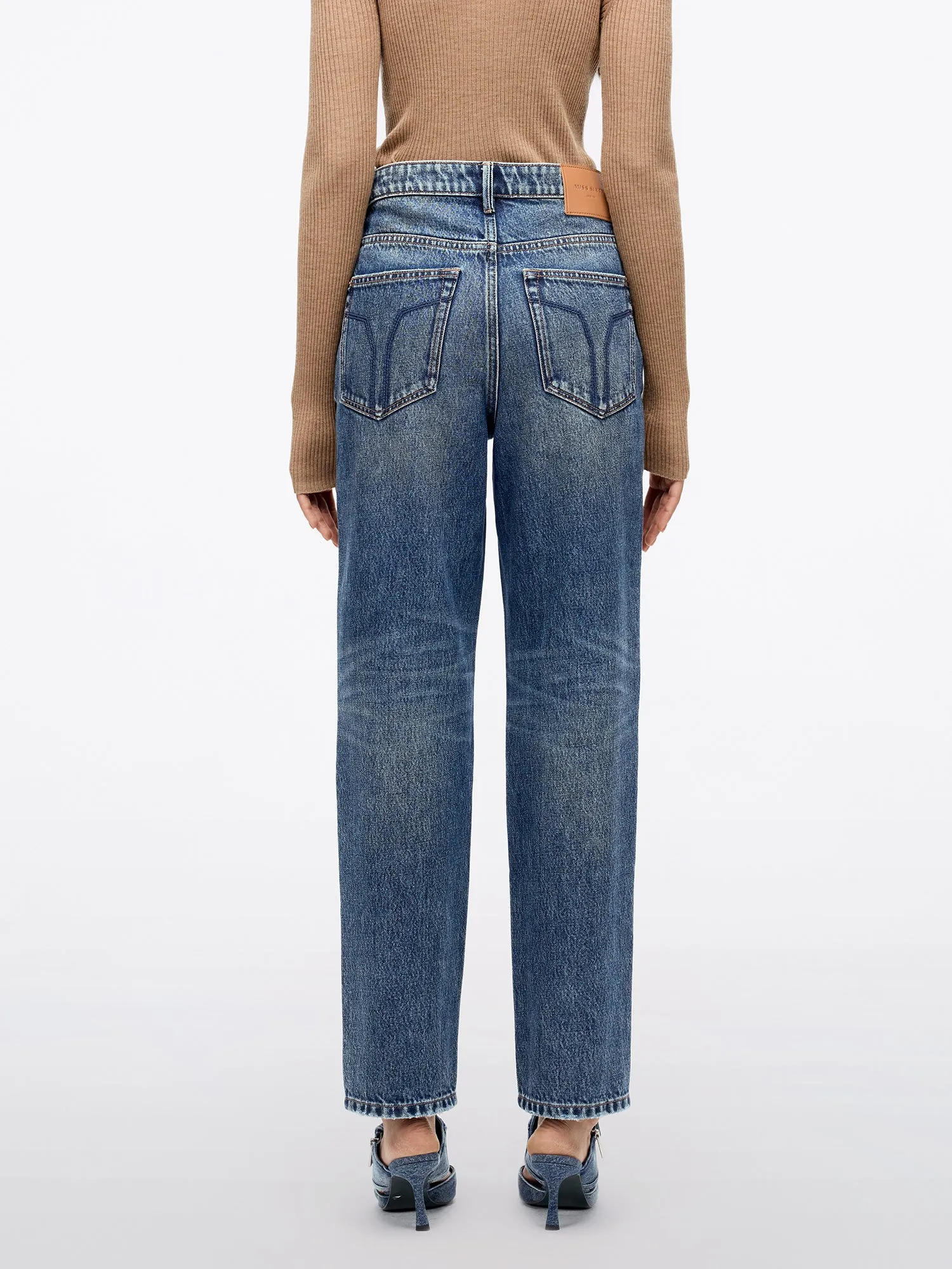 Straight Fit Jeans With Button