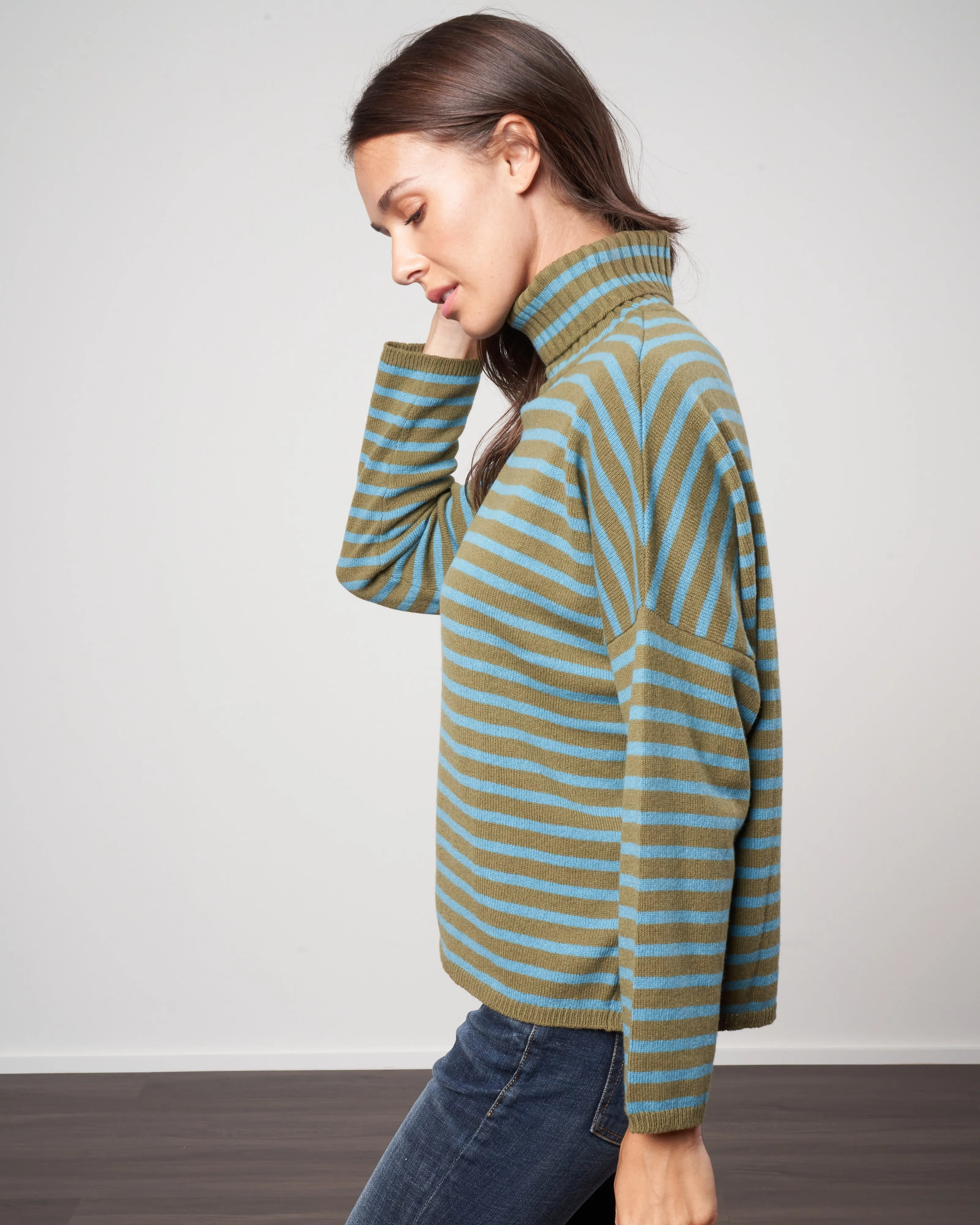 stripes foxy sweater - green/light blue