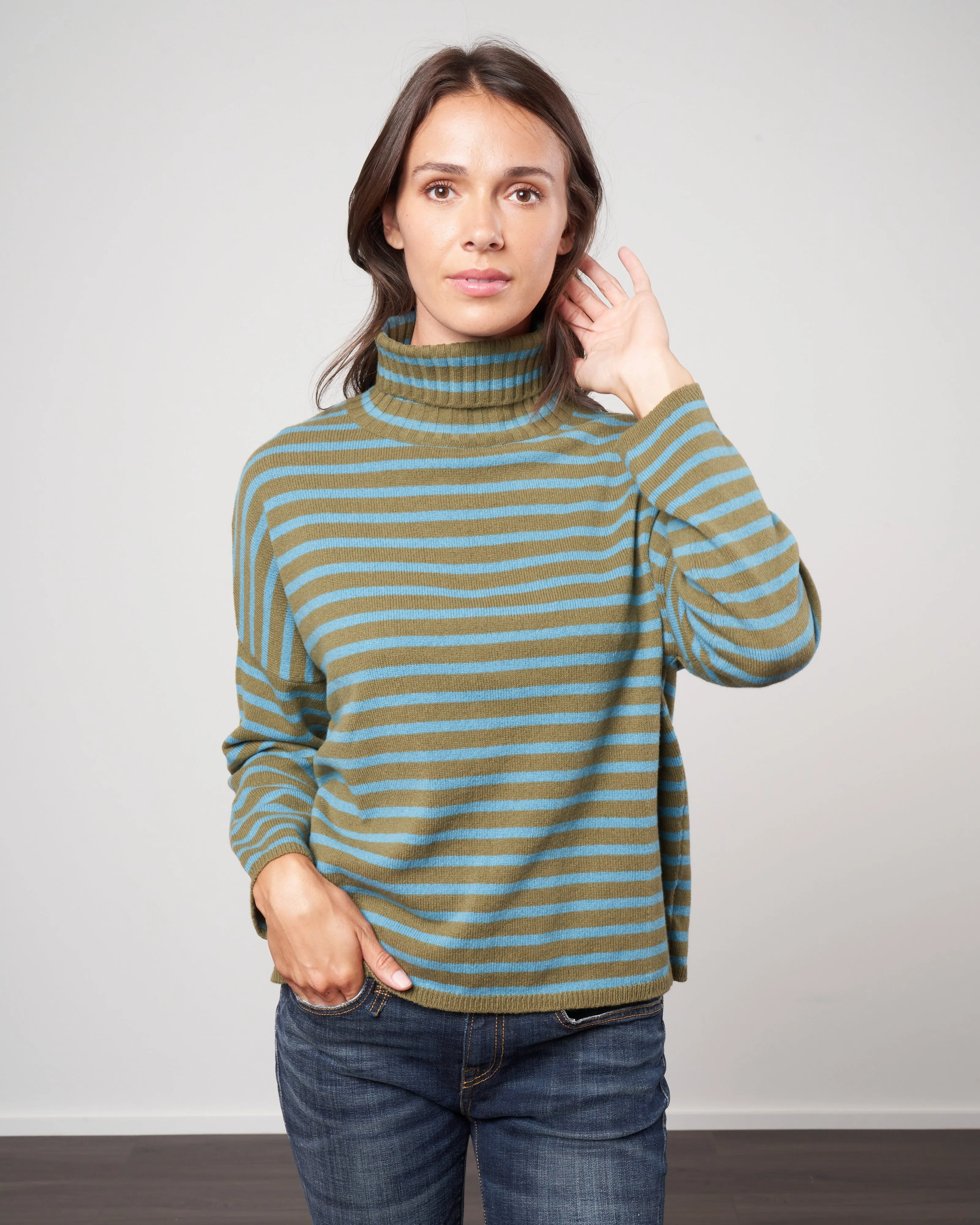 stripes foxy sweater - green/light blue