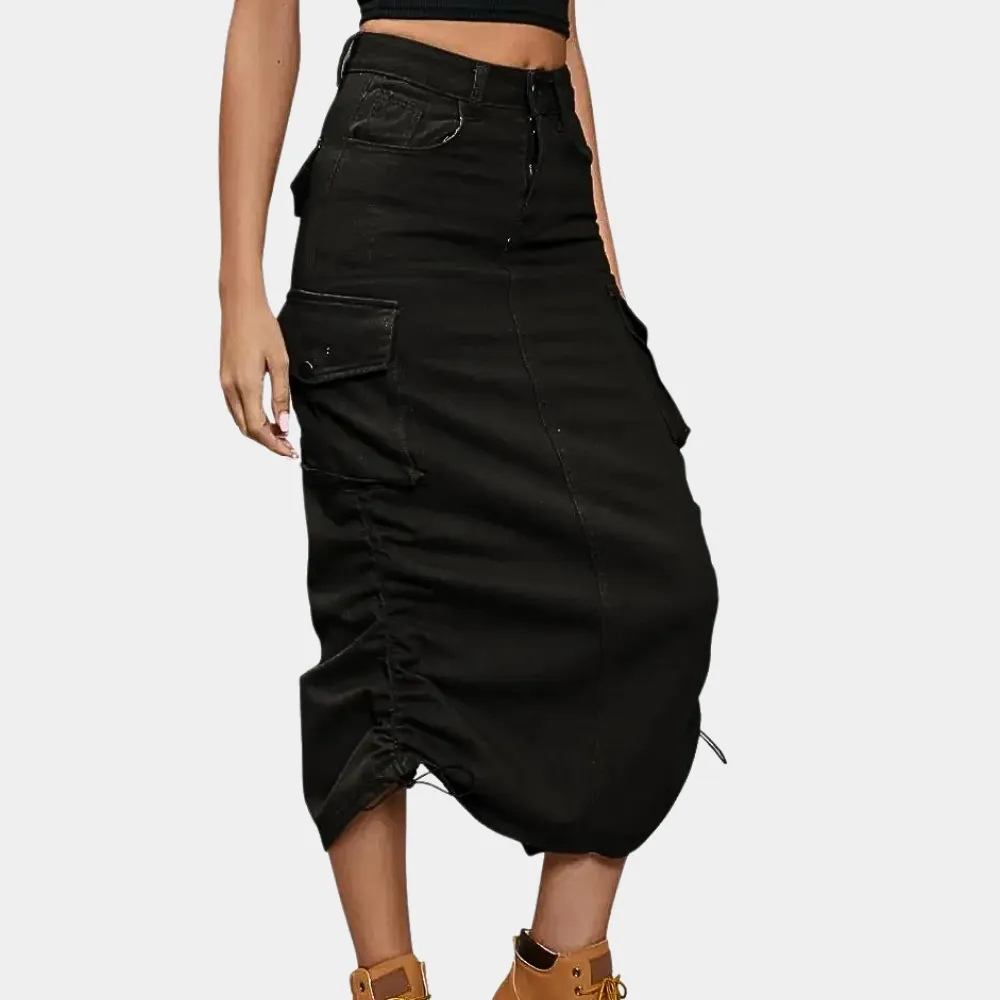 Stylish cargo skirt for ladies