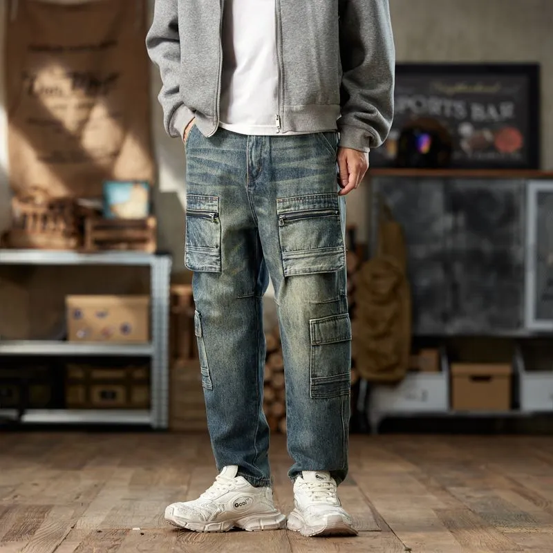 Stylish Loose-Fit Cargo Jeans with Zipper Pockets