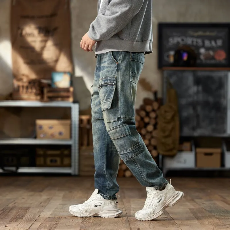 Stylish Loose-Fit Cargo Jeans with Zipper Pockets