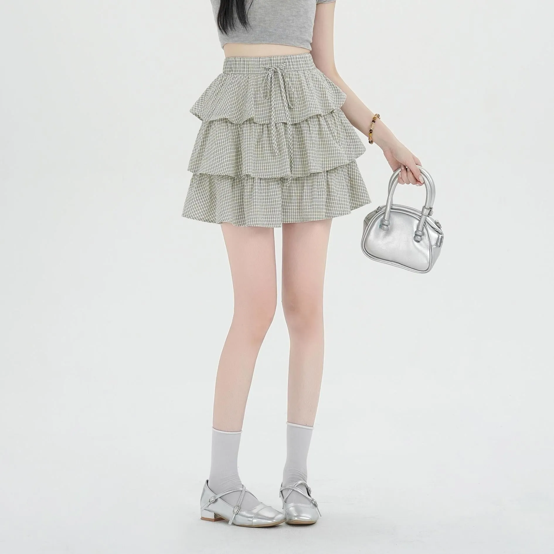 Sweet and Chic A-Line Tiered Hem Floral Skirt