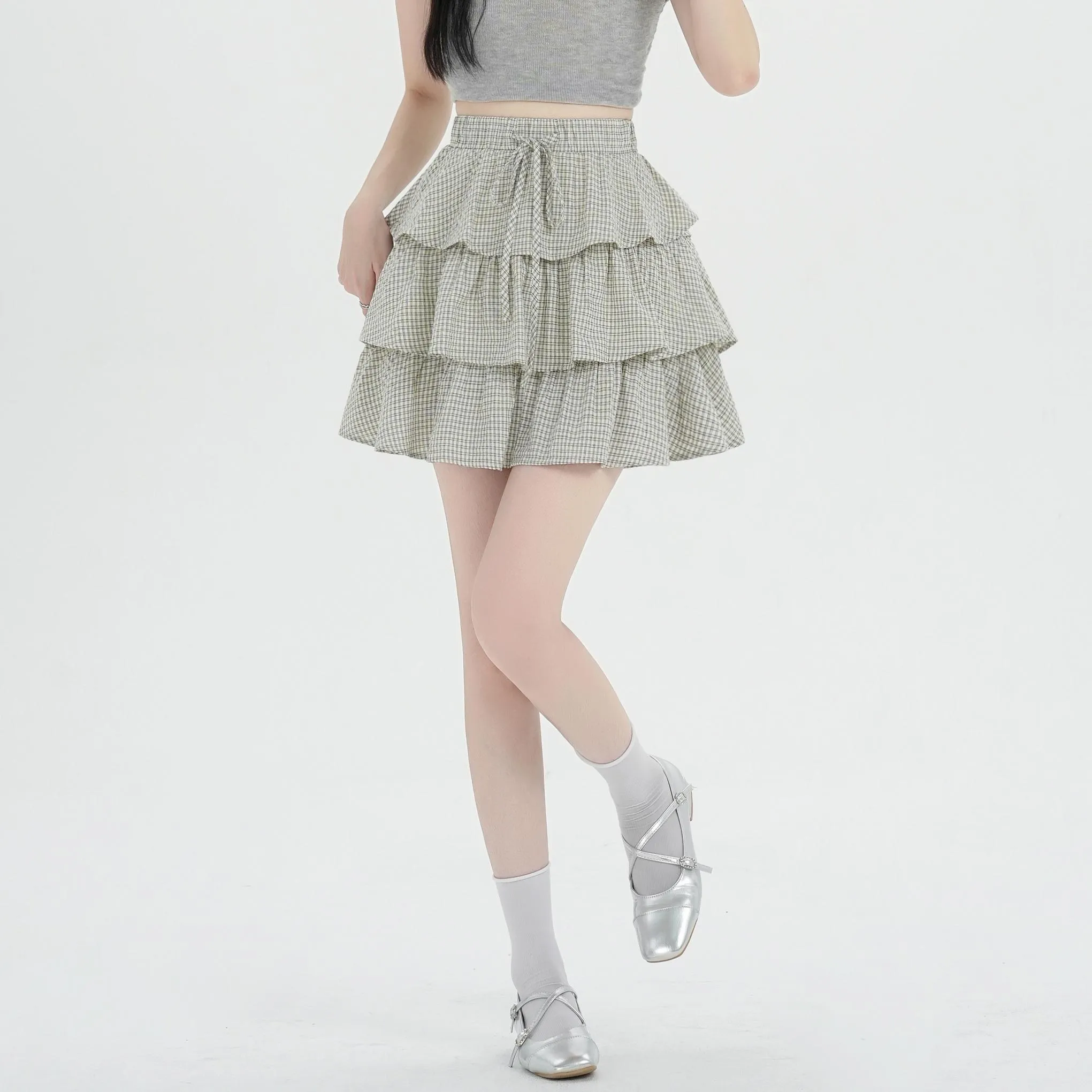 Sweet and Chic A-Line Tiered Hem Floral Skirt