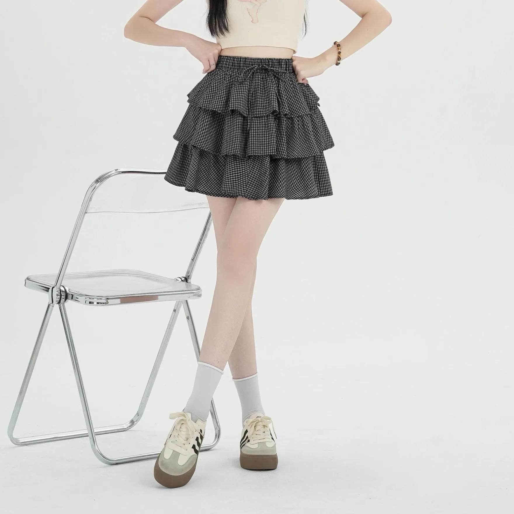 Sweet and Chic A-Line Tiered Hem Floral Skirt