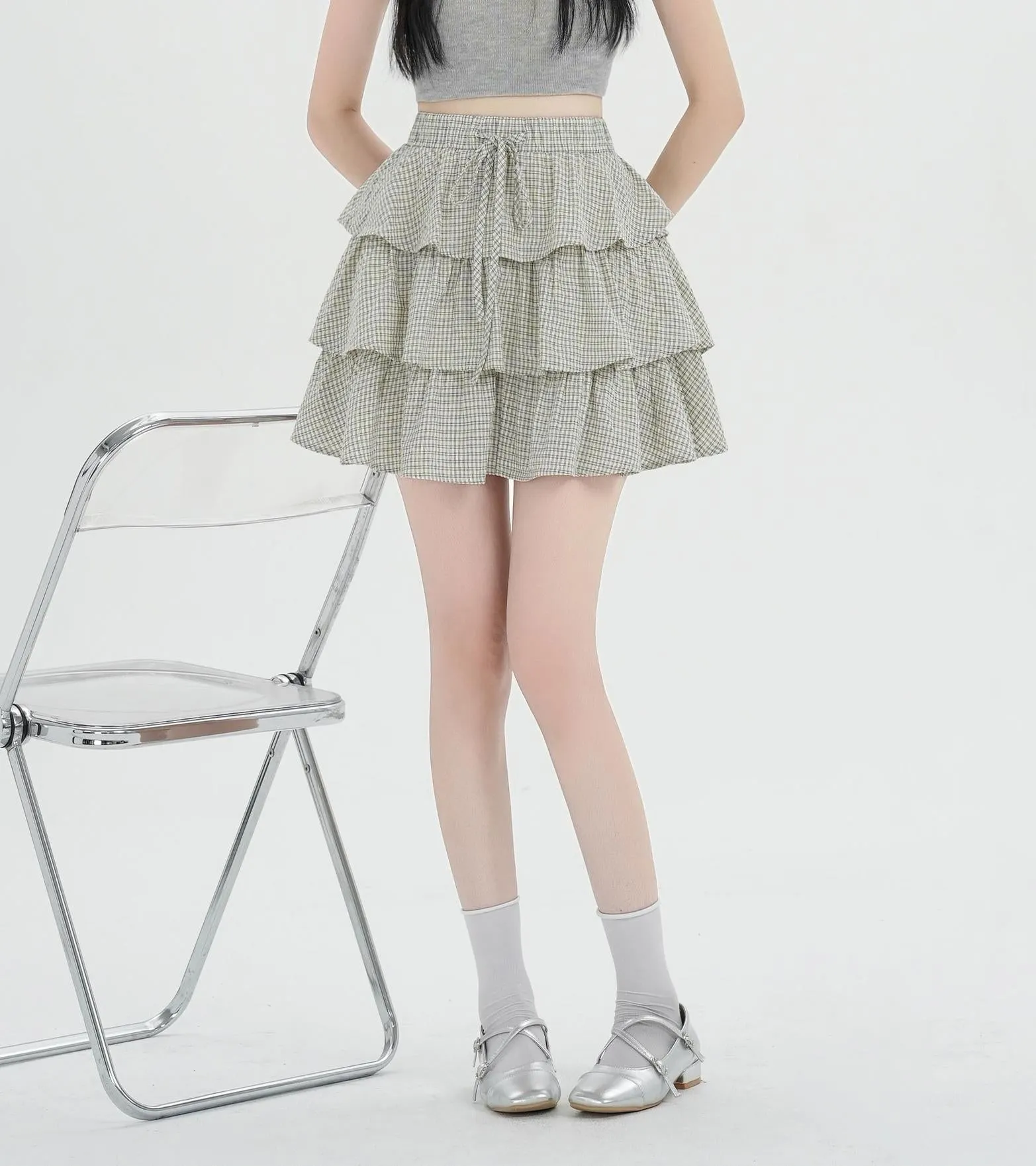 Sweet and Chic A-Line Tiered Hem Floral Skirt