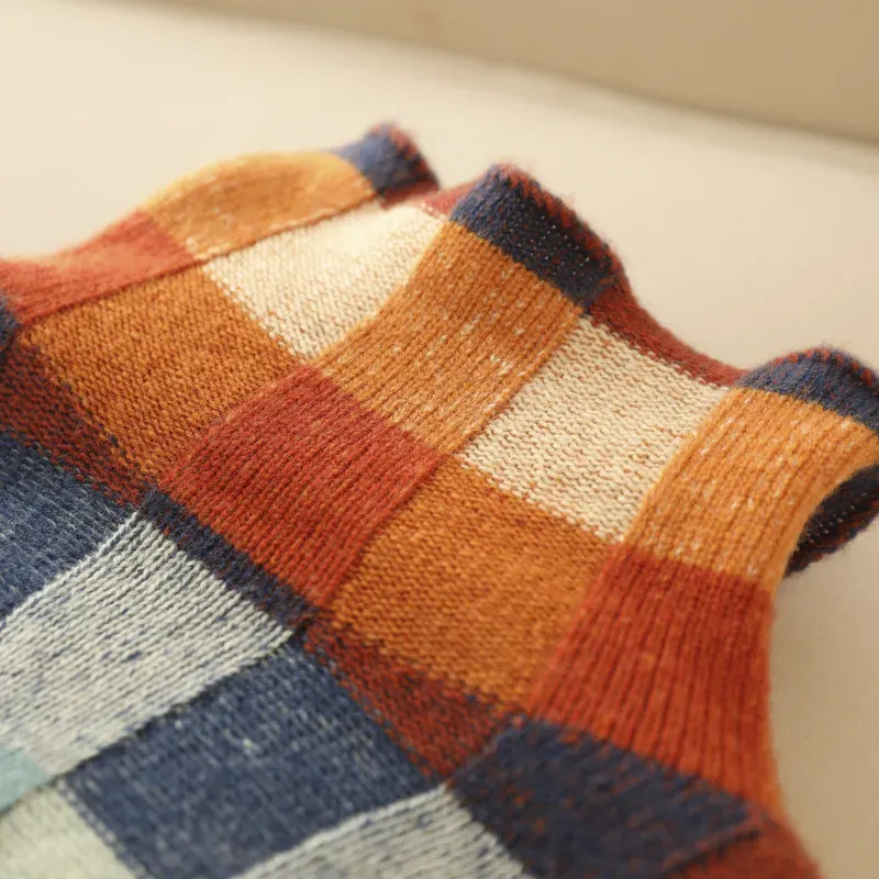 Tallulah - Cozy Geometric Sweater