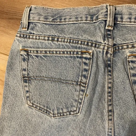 Tommy Hilfiger womens jeans size 6P distressed flare high waisted vintage